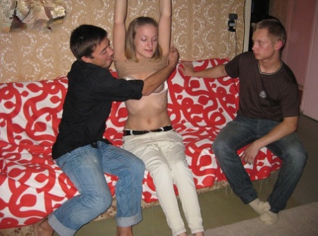 Accompanied by her ex-boyfriend, Anna enjoys hardcore sex with her new partner while watching TV.