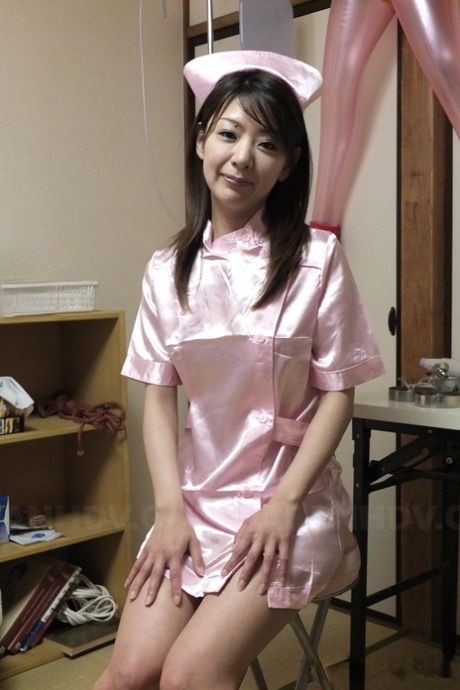 Japanese Nurse Tomomi Matsuda Gets Her Face & Furry Cunt Fucked By A Tiny Dick