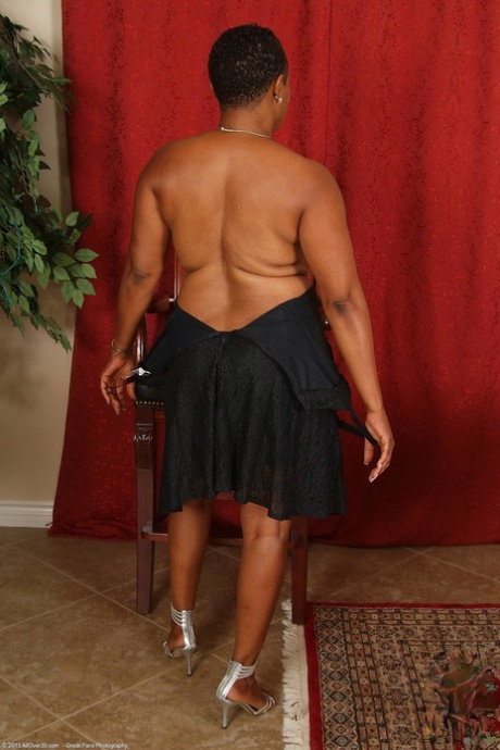 Black Mature Granny 2015 - Old Black Women Nude Porn Pics - PornPics.com