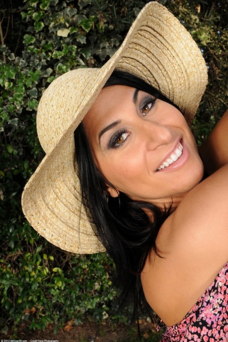 After being nudeed in the garden, the hot Latina Sophia Bella displays her savage body to the world.