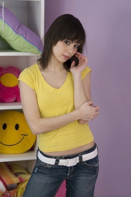 Wearing a yellow shirt and tight jeans, Ariel Rebel from the MILF is present.