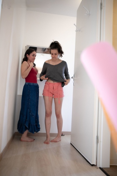 Skinny teens with black hair Charlee and Sienna G dressing together