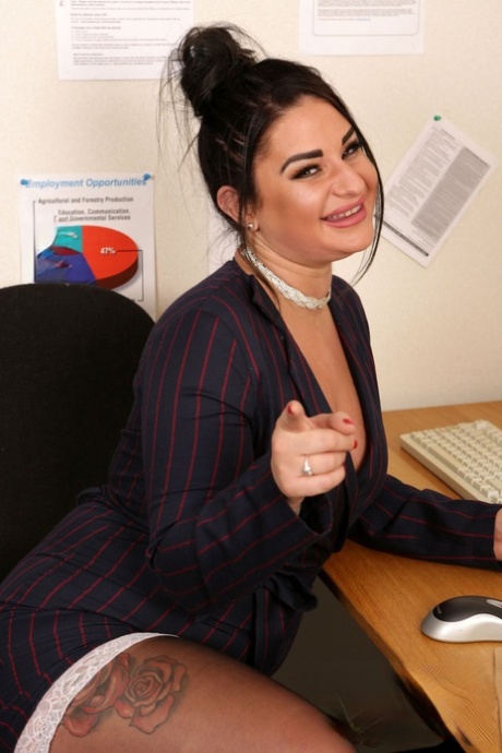 Slutty Secretary Nicola Kiss Flashes Her Sexy Lingerie In Her Workplace