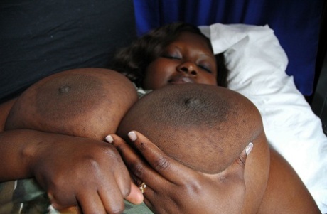 Fat Black Woman Mariana Kodjo Showing Off Her Extra-large Natural Tits