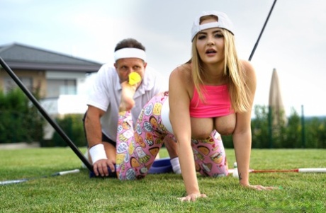 Russian babe Candy Alexa gets a thorough dicking after foot fetish foreplay