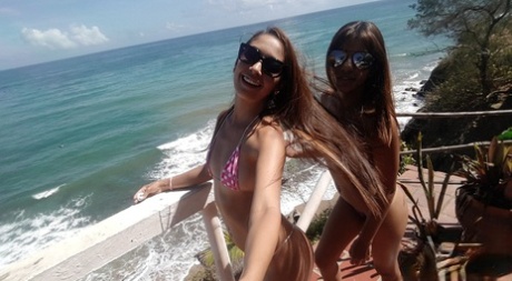 Venezuelan Girls Anastasia & Lola Banny Taking Outdoor Selfies In Sexy Bikinis