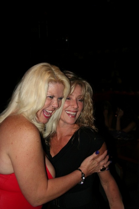 Sweet Amateur Mom Double Dee Flaunts Her Big Tits With Her Friend In A Club