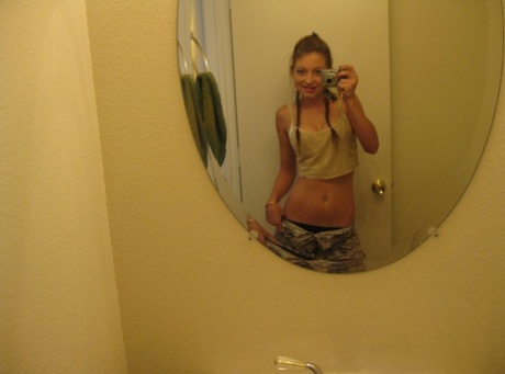 Beautiful amateur teen Dixie takes selfies of her hot body in the mirror