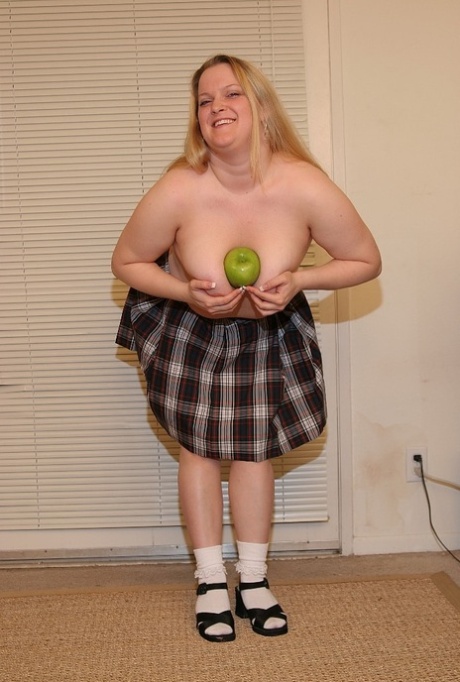 Fat Schoolgirl Quency Alegre Strips Off Her Outfit & Shows Her Monster Curves