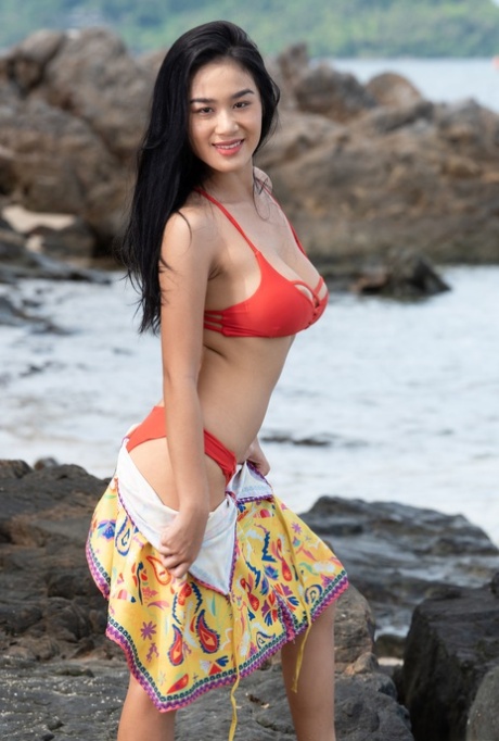 Asian Beauty Kahlisa Exposing Her Big Boobs & Furry Pussy On The Beach