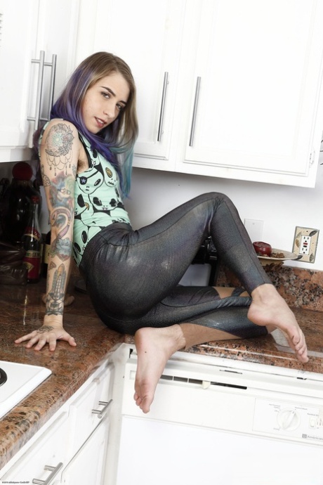 Tattooed Russian Pearl Sage Strips In The Kitchen And Exposes Her Hairy Crotch