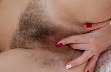 Ukrainian Babe Bella Moore Unveils Her Big Tis & Ass & Fingers Her Hairy Muff
