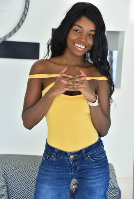 Exotic Ebony Teen Kandie Monaee Reveals Her Big Tits And Sexy Holes Up Close
