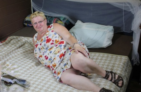 Fat Blonde Grandma Edeltrud Undresses And Masturbates In A Solo