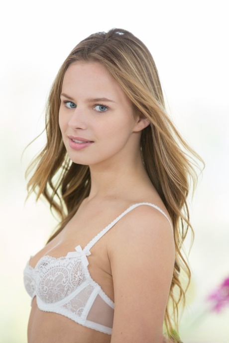 Beautiful Americans Jillian Janson & Casey Calvert are destroyed by the BBC.
