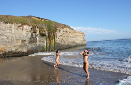 All-natural Amateur Babes Display Their Big Boobs & Furry Pussies On The Beach