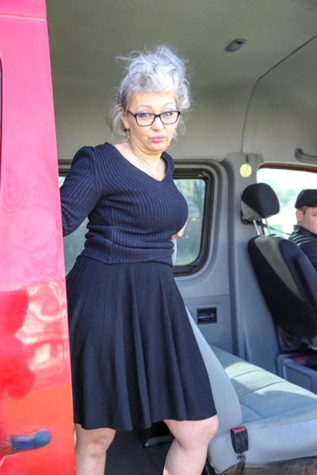 Curvy Granny In Glasses Veronique Gives Head Before Riding A Dick In A Van