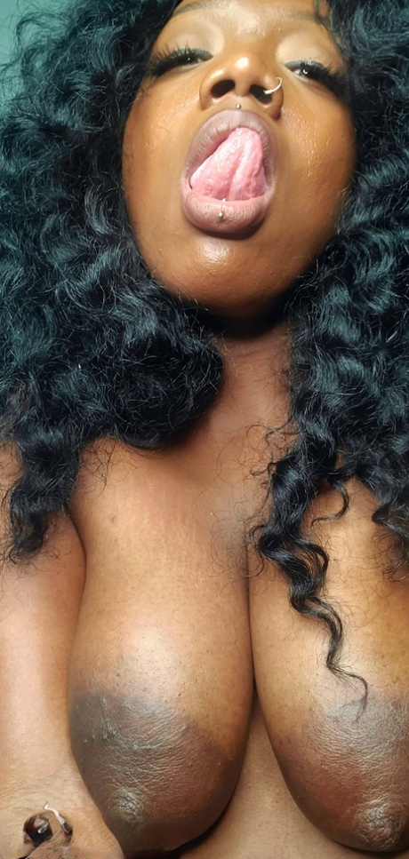 Super Dark Black Tits - Big Black Tits Nude Porn Pics - PornPics.com