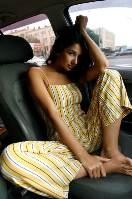 Adorable Babe Nadia Serbinenko Shows Her Beautiful Naked Body In A Taxi