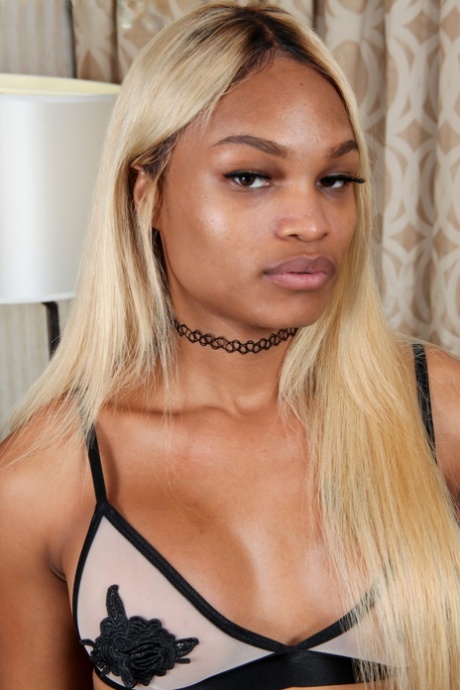 Black TGirls Mistress Alicia is currently active.