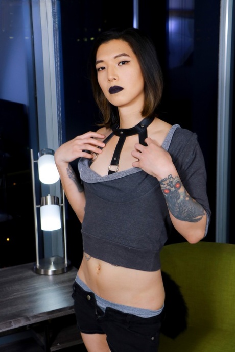 TGiRL: Asian girl Alex Raven