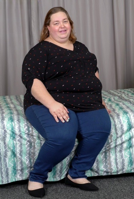 Skylar Lawson, BBW of TGirl fame,