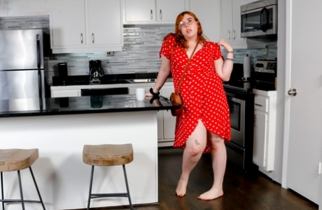 TGirl and BBW Clara Belle are alike.