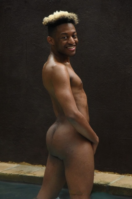 Nude Ebony Boys