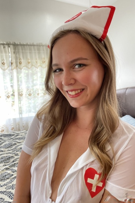With her big booty and anus, Stella Sedona showcases her amateur skills in a nurse costume.