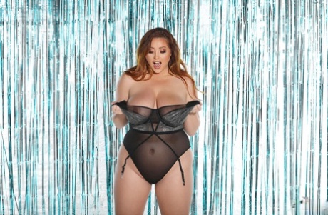 Chubby Babe Lucy Vixen Exposes Her Big Boobs While Teasing In Lingerie