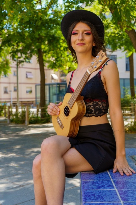 Exquisite Spanish model, MILF Mavi Burbujita, and French model Melany Furie take to the streets.