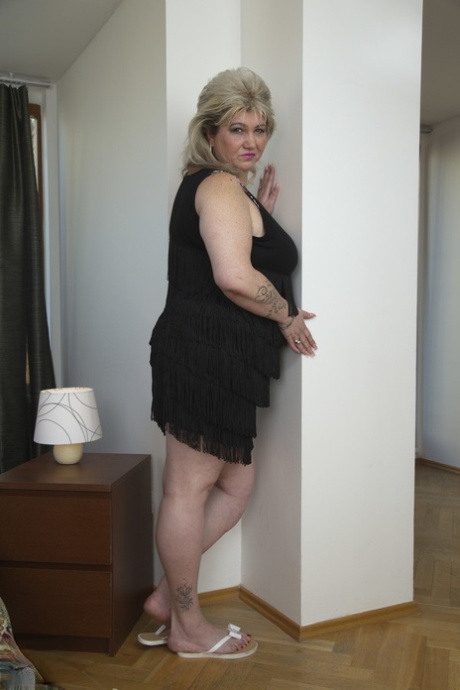 Blonde Mature BBW Margareta Unveils Her Big Tits And Toys Herself