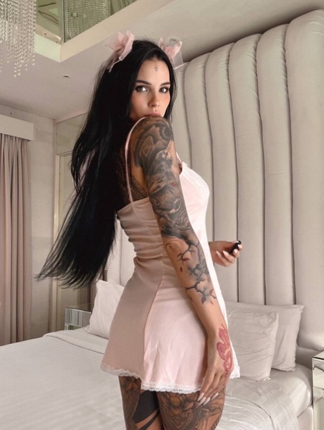 Tattooed Brunette Shows Off Her Big Boobs & Her Great Ass On Her Bed