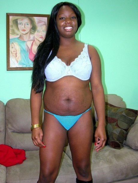 Chubby Ebony MILF Liani Strips & Flaunts Her Big Saggy Tits & Round Ass