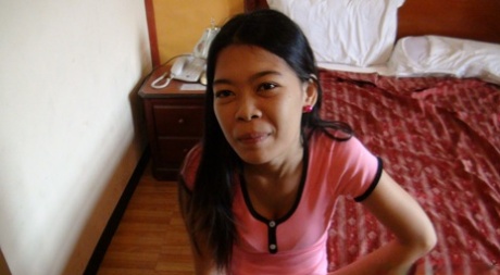 Hotel room mistreatment from Filipina Marie Espino's date.