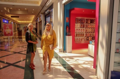 Alexa Blun and Musa Libertina, the sexiest twosome from Chubby MILF, wear seductive outfits in public.