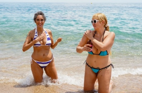 Grannies Mary Borbosita & Victoria Cruz Milking A Nice Dick On The Beach