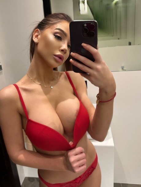 OnlyFans Bombshell Nastya Star Posing In Her Hot Red Lingerie In A Solo