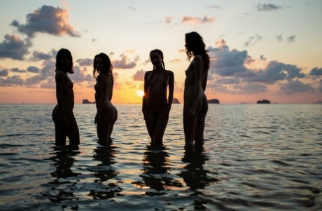 Cara Pin, Elilith Noir, Kit Rysha & Mikaela McKenna Pose Naked On The Beach