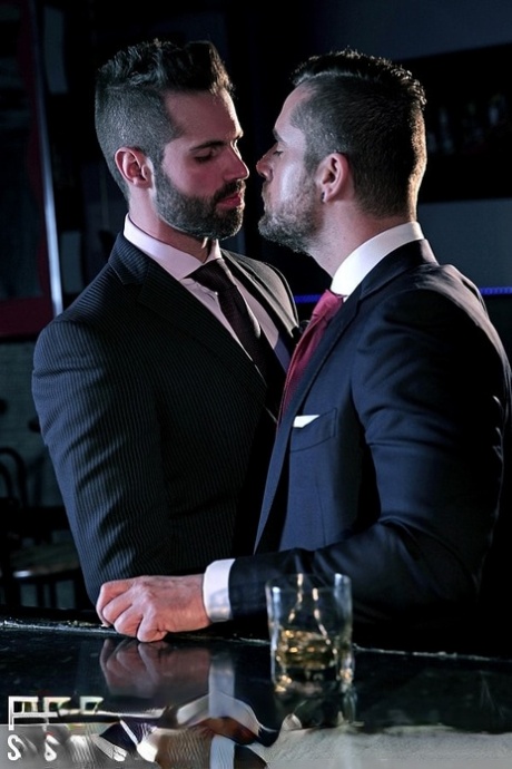 Hot Bearded Gay Dudes Dani Robles And Isaac Eliad Fuck Fully Clothed