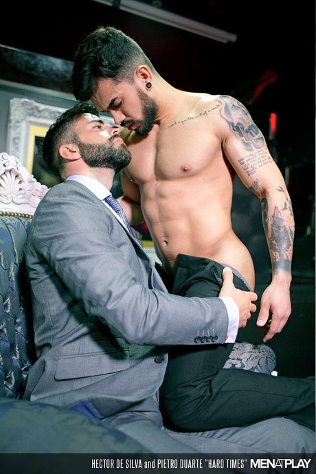 Sinful Pietro Duarte Gets Analized By His Gay Boss Hector De Silva