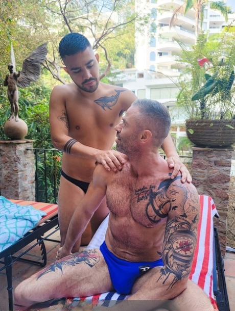 Gay Swimsuit Porn Pics & Naked Photos - PornPics.com