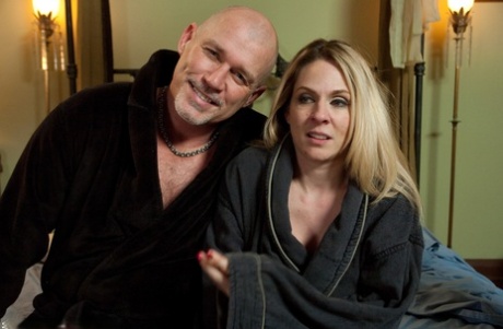 Sex And Submission is portrayed by Angela Attison and Mark Davis.