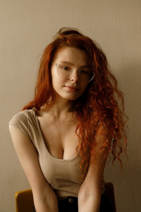 Hot Redheaded Amateur Babe Kari Pitinova Strips & Teases With Her Big Tits