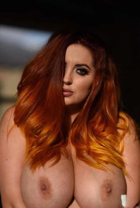 Model Lucy Vixen is known for her thick skin and tall clothing, which she sewns into her lace panty and displays her huge boobs.