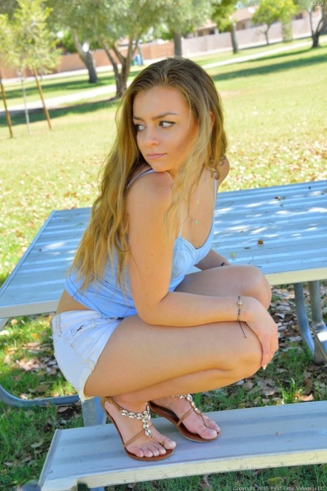 Amateur Teen With A Big Ass Cara Spreads Her Pink Muff In The Park