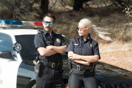 Blonde Spanish copper Bridgette B fucks a hot criminal on the cop car - PornHugo.net