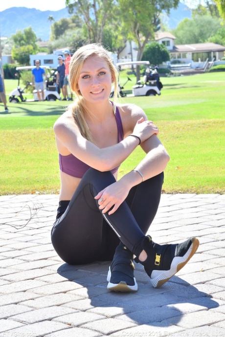 Slim Teen Jenni Shows Her Flexibility Before Exposing Her Hot Body Outdoors