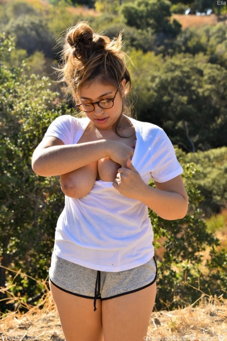 Natural Nerd Ella Knox Unleashes Her Huge Natural Boobs In Nature And Poses